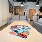 Apartament Fabrica Del Lujo En El Centro De